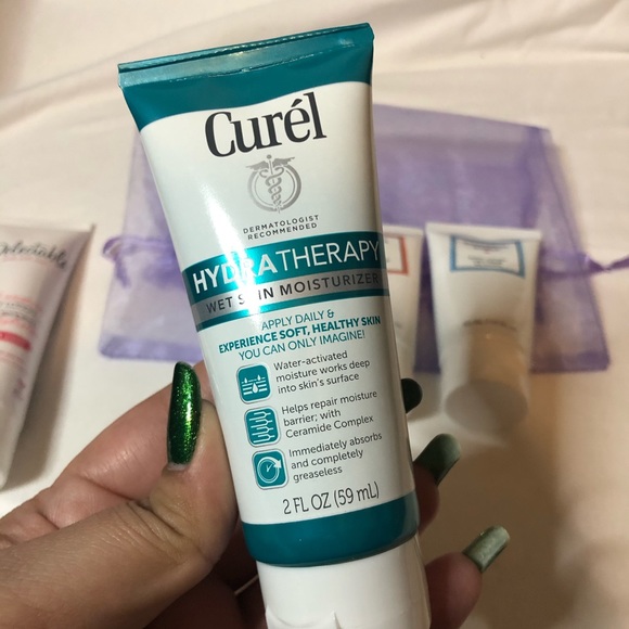 Lotion bundle - Picture 3 of 5